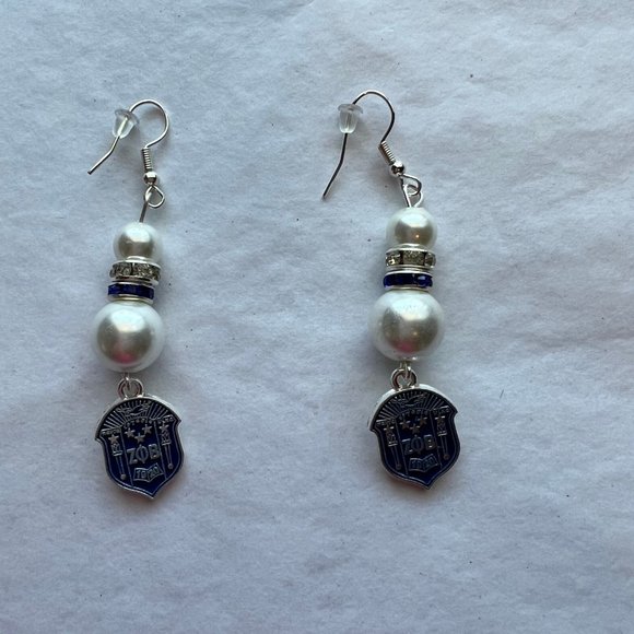 Zeta Phi Beta Pearl Shield Earrings - Picture 2 of 8
